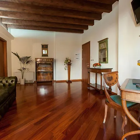 Flora Hotel Cagliari