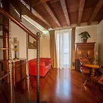 Flora Otel 4*