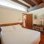 Flora Otel Cagliari