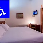 Flora Otel 4*