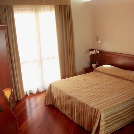 Hotel Flora