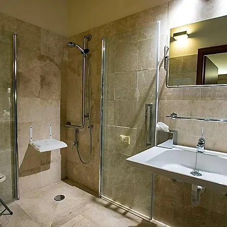 Flora 4* Cagliari