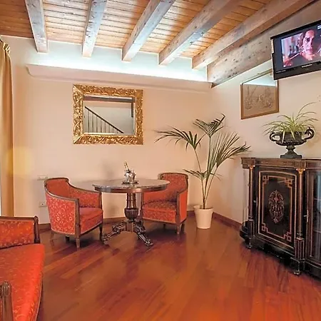Flora 4* Cagliari