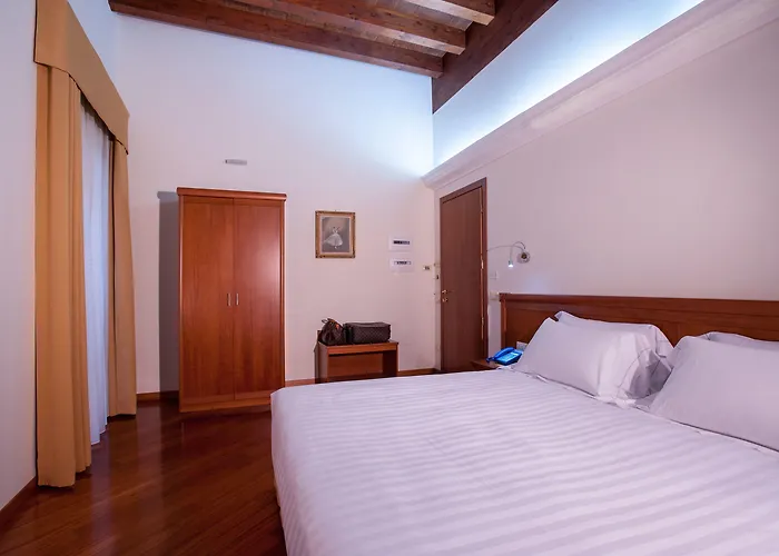 Flora Hotel Cagliari